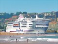 Imagen de el ferry saliendo de Santander