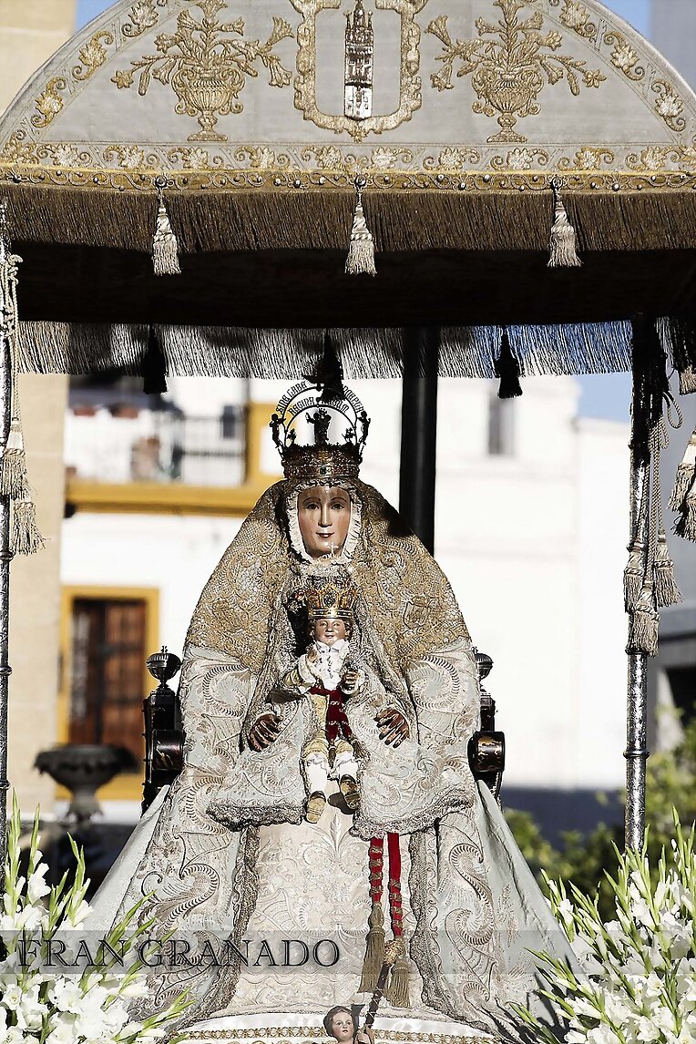 Rosario de la Aurora Virgen de los Reyes 2013