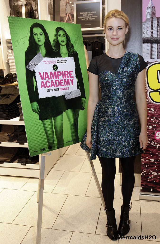 Lucy Fry Meet 'Vampire Academy' Fans in New Jersey