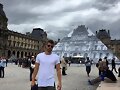 Luke Mitchell en Paris, France