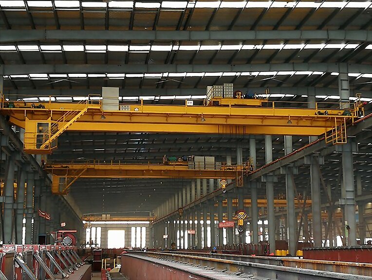 Insights About the Wide Uses of Industrial Cranes