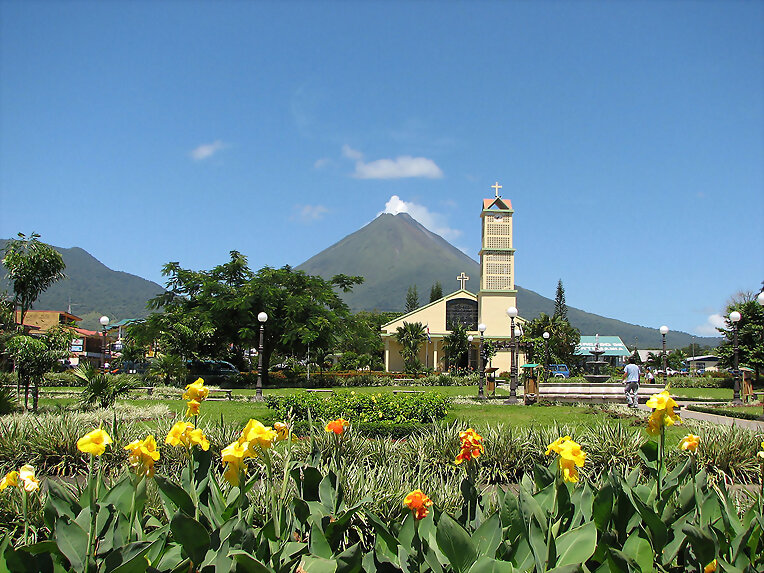 Why La Fortuna Costa Rica is worth visiting?