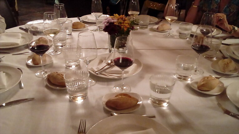 Cena de jubilación de mi madre III