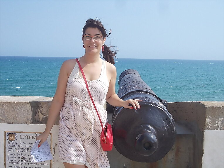Sitges V