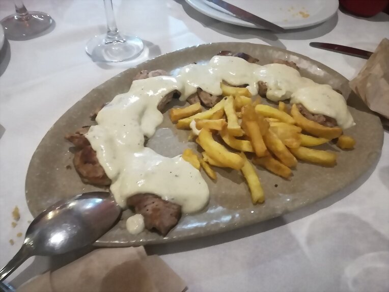 Almuerzo familiar en Tomares III