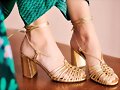 Sandalias tacon en dorado