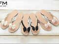 Sandalias planas con lacito en tres colores