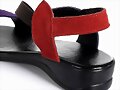 Sandalias planas tiras bicolor, en rojo y negro (p