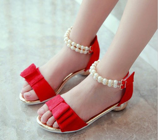 Sandalias de perlas de 2 tiras en rojo