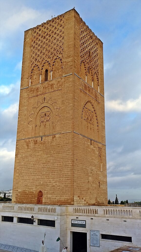 Rabat: Torre Hasán