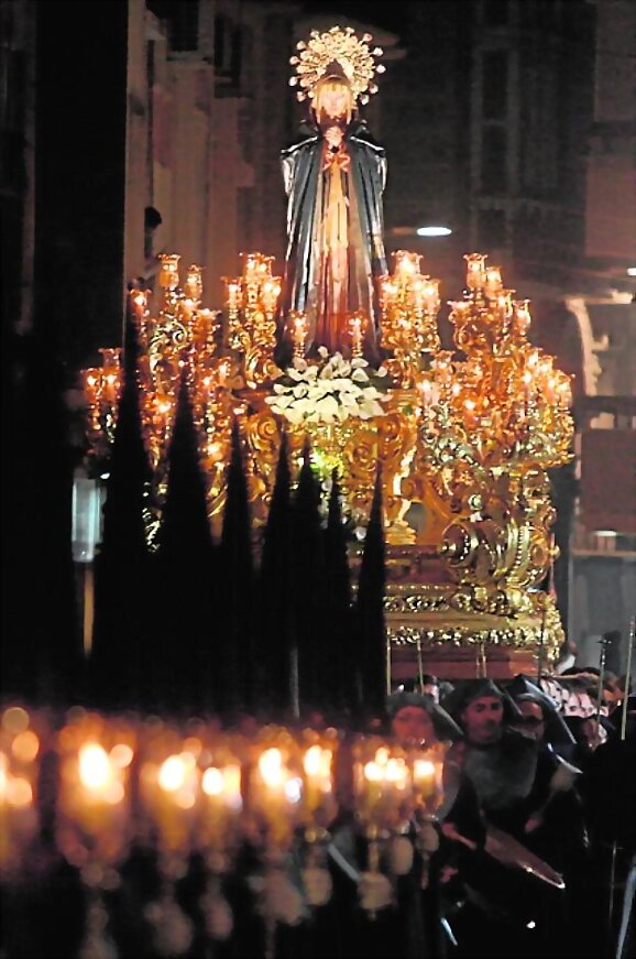 Soledad de María ante el Sepulcro