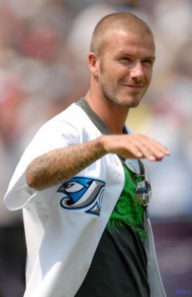 Beckham Promociona el Baseball