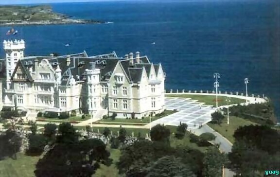 Santander.  FELIZ FIN DE SEMANA PARA TODOS!!!!!!!!