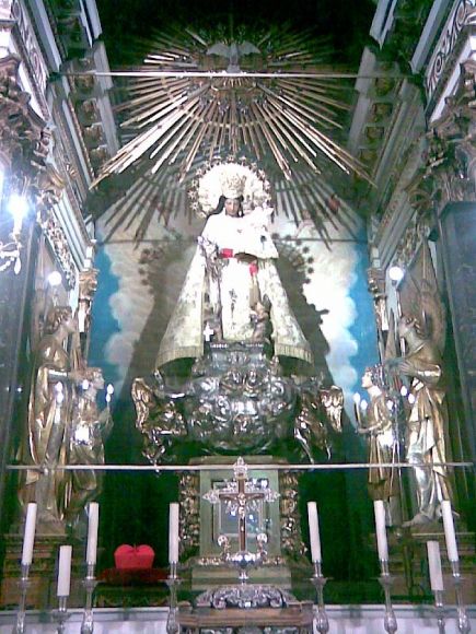 Virgen de los Desamparados, Valencia