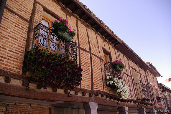Balconadas en Saldaña (Palencia)