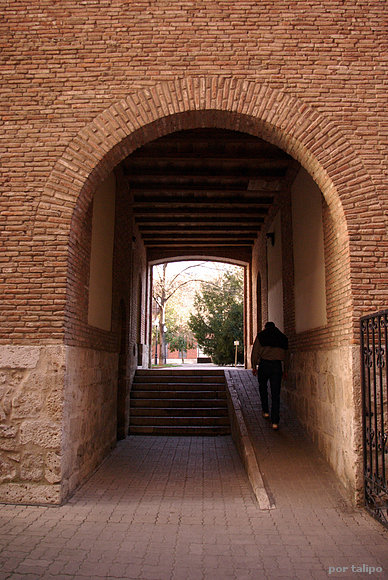 Entrada al Coso Viejo, en Valladolid