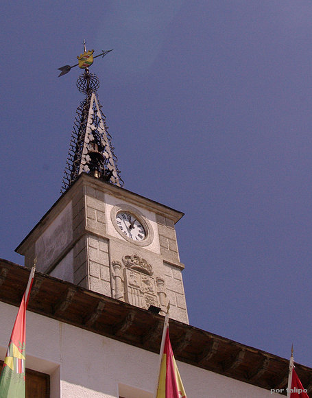 Torre del Ayuntamiento de Miraflores de la Sierra