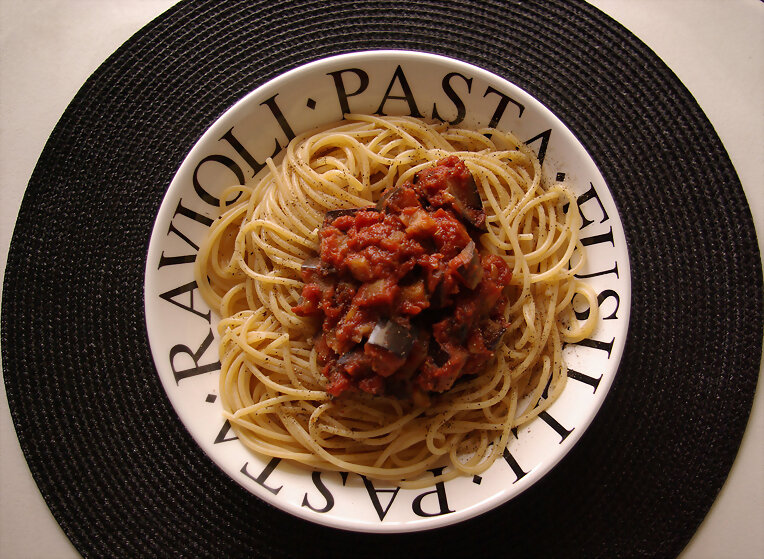 Spaguetti con berenjenas