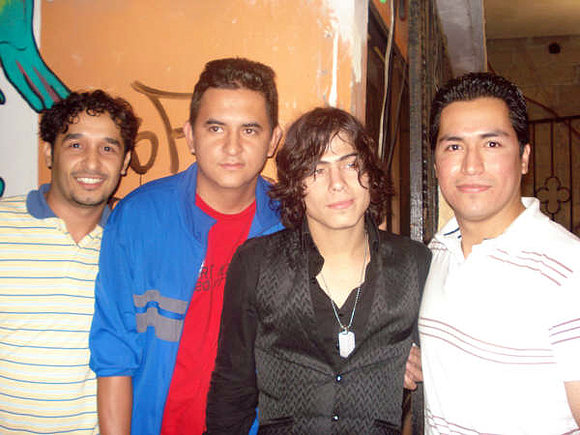 Luis Armando Con La Banda