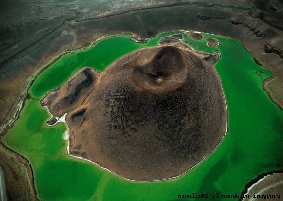 crater cerca de lhara anatolia turquia