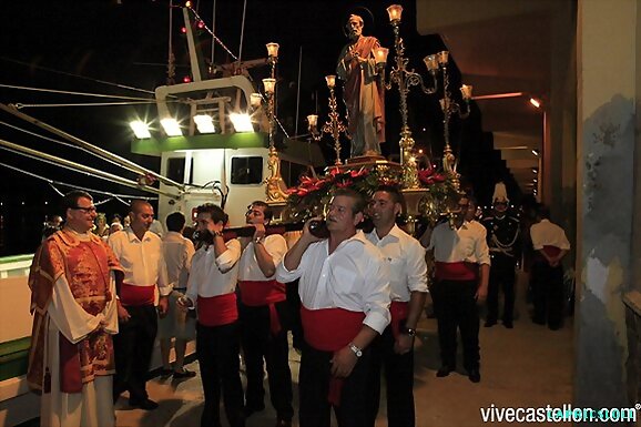 en procesion