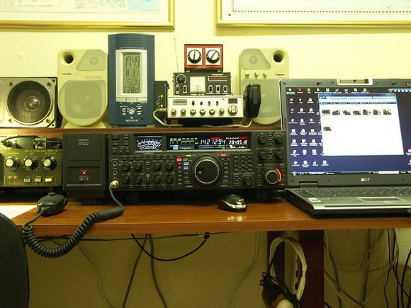 equipos de radio de ea3nu en Reus