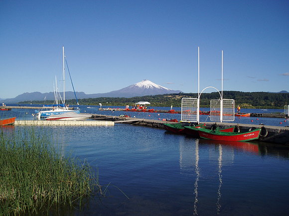 Lago y volcán Villarrica