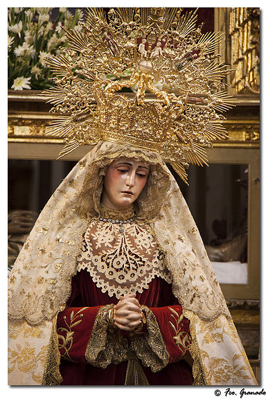 Reina de San Roque Virgen de los Dolores Arahal