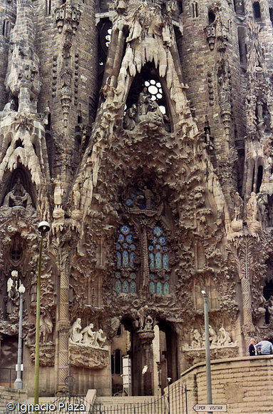 La Sagrada familia ( Barcelona )