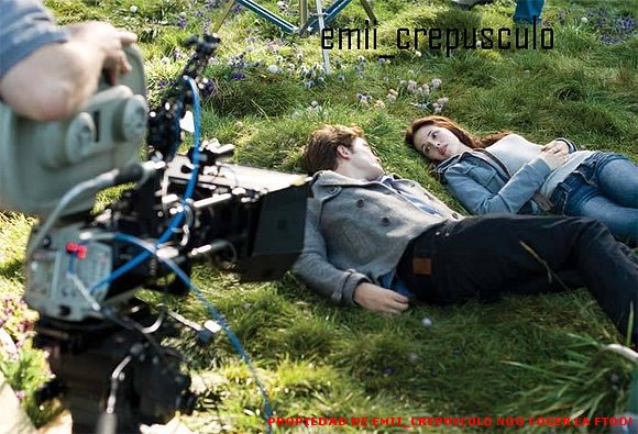 Edward y Bella en bosque!!!