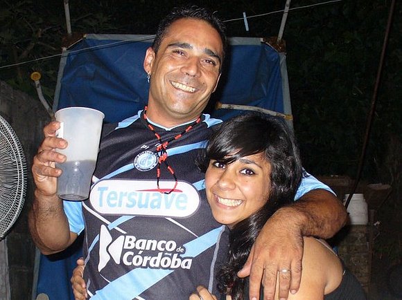http://loly-amorlacajadetony.ning.com/