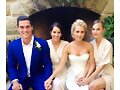 Claire Holt y sus hermanos en su boda Apr 29, 2016