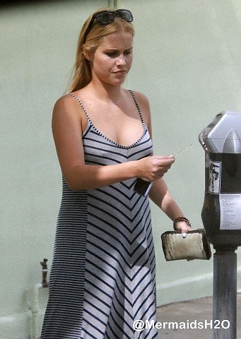 Claire Holt with friend heading to lunch,LA (Jun 2