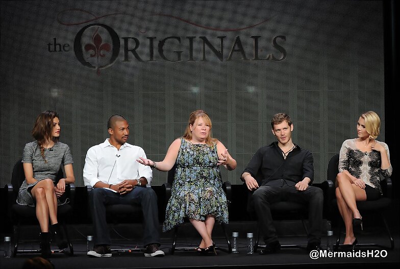 Phoebe Tonkin & Claire Holt - 2013 Summer TCA Tour