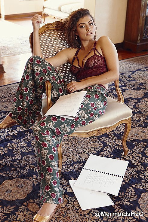 Phoebe Tonkin photo shoot Cleo Magazine 2013