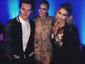 Claire Holt con Luke Baines y Jessica McNamee