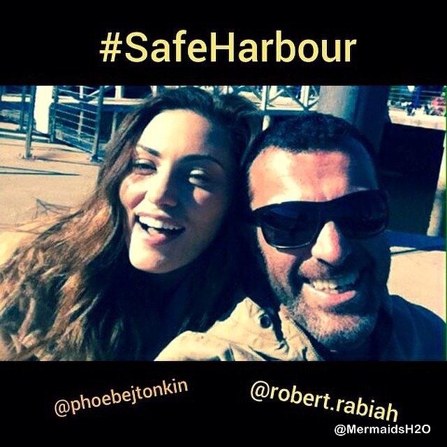 Phoebe Tonkin en la mini serie Safe Harbour (2017)