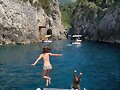 Phoebe Tonkin de vacaciones en Capri, Italia 2019