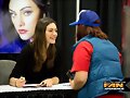 Phoebe Tonkin - Salt Lake Comic Con Fan Xperience
