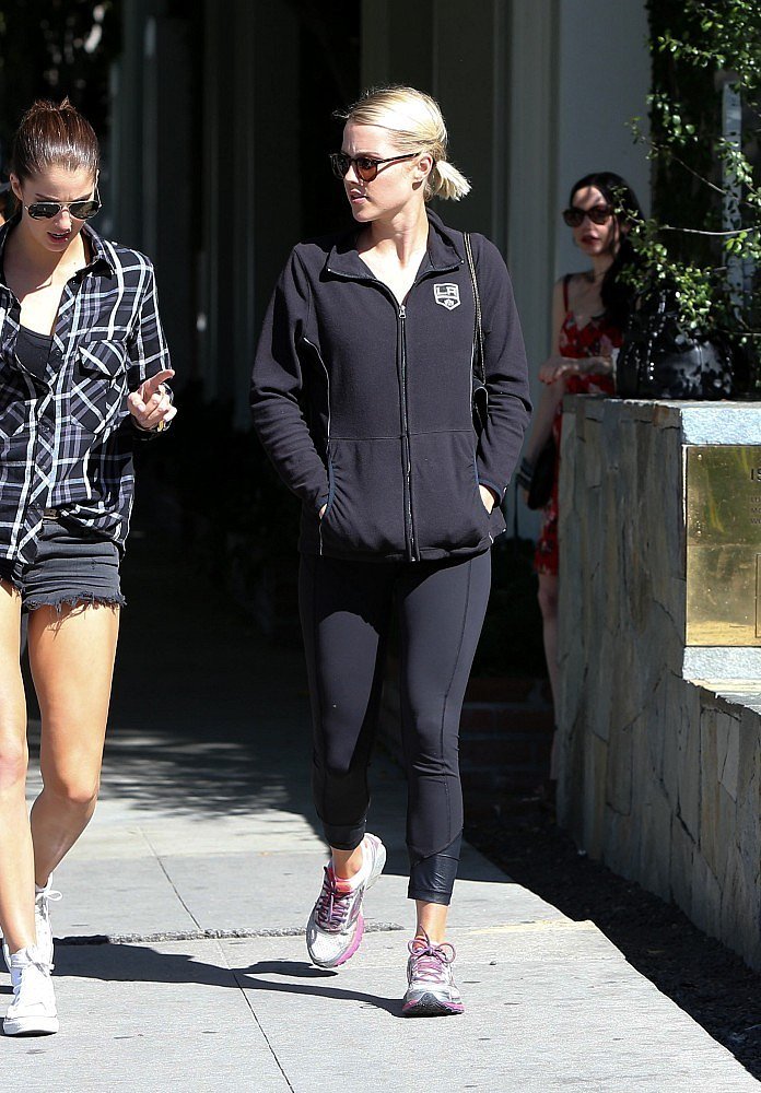Claire Holt en West Hollywood, March 24, 2015