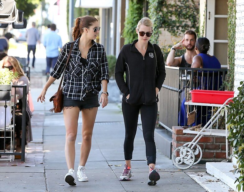 Claire Holt en West Hollywood, March 24, 2015