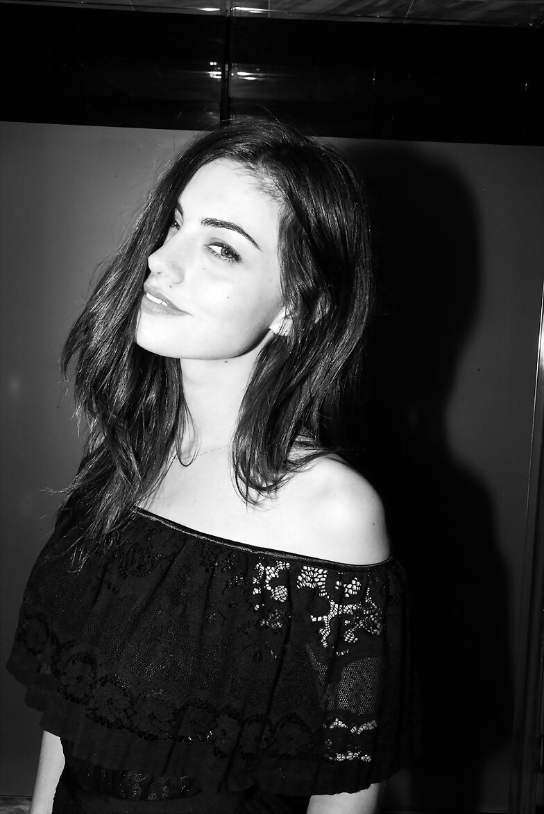 Phoebe Tonkin photoshoot The Coveteur 2015