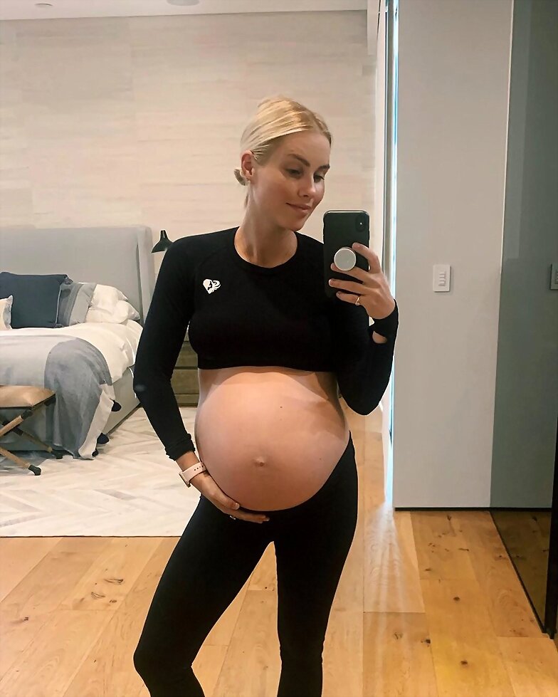 Claire Holt durante su segundo embarazo, Aug 2020