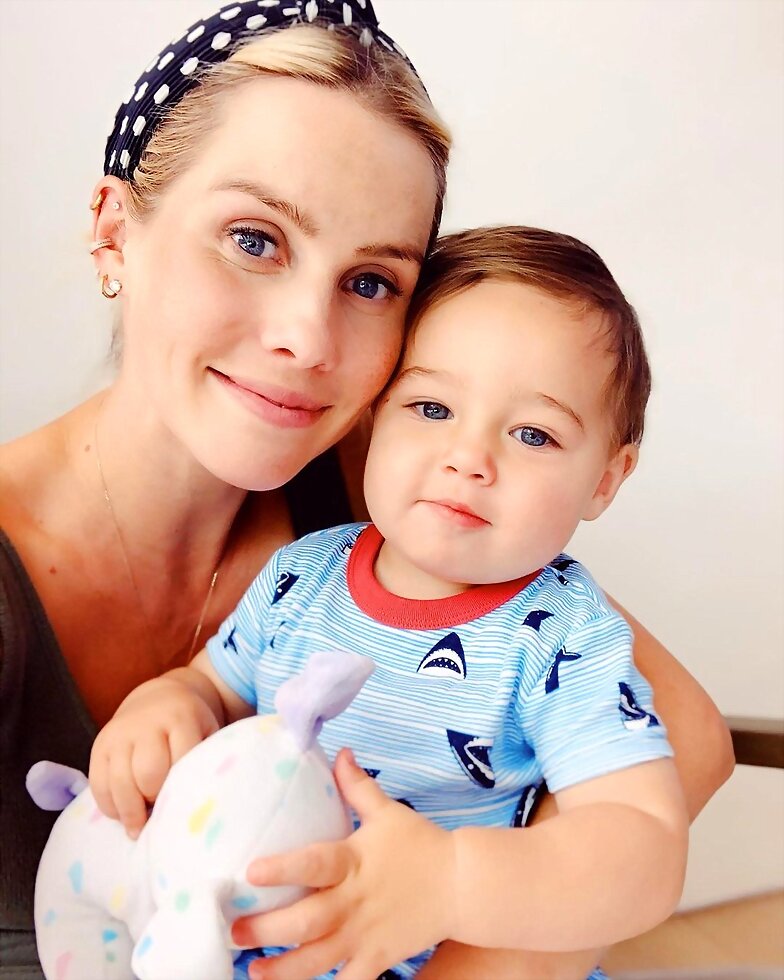Claire Holt con su hijo James Holt Joblon | 2020