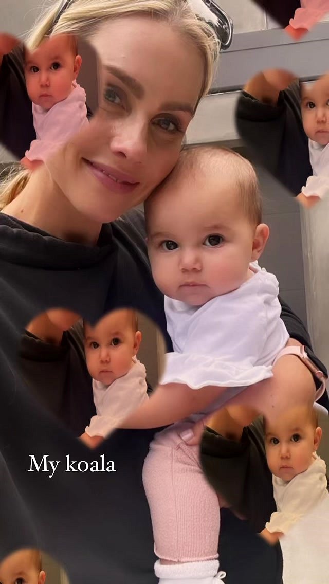 Claire Holt con su hija Elle Holt Joblon 2021 MermaidsH2O