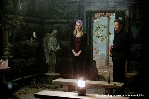 Crónicas Vampíricas - 3x11 Nuestra ciudad