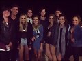 Cleo Massey con amigos