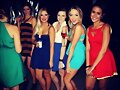 Cleo Massey de fiesta con sus amigas