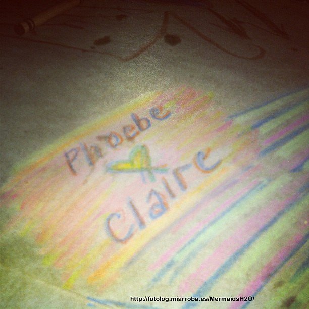 Dibujo subido por Phoebe: 'Phoebe & Claire'