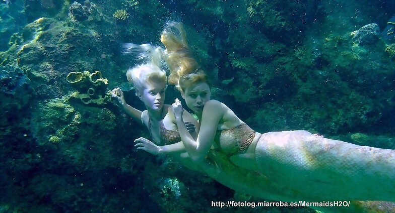 Mako Mermaids: Sirena y Lyla